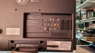 Commodore Szerviz és Restaurátor | LG 19LS4D LCD TV Re-Cap