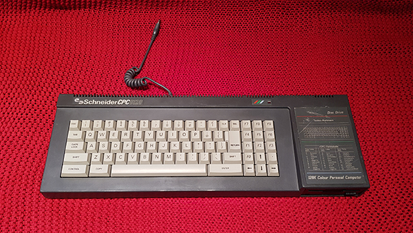 Commodore Szerviz és Restaurátor | Amstrad/Schneider CPC első lépések, Schneider CPC 6128